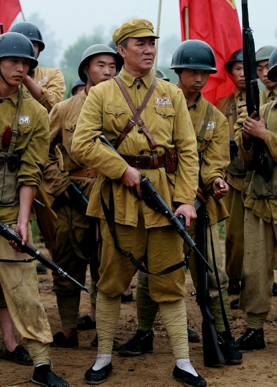 1944年春节前,我军参谋长陈克被伪军俘虏,并在毫发