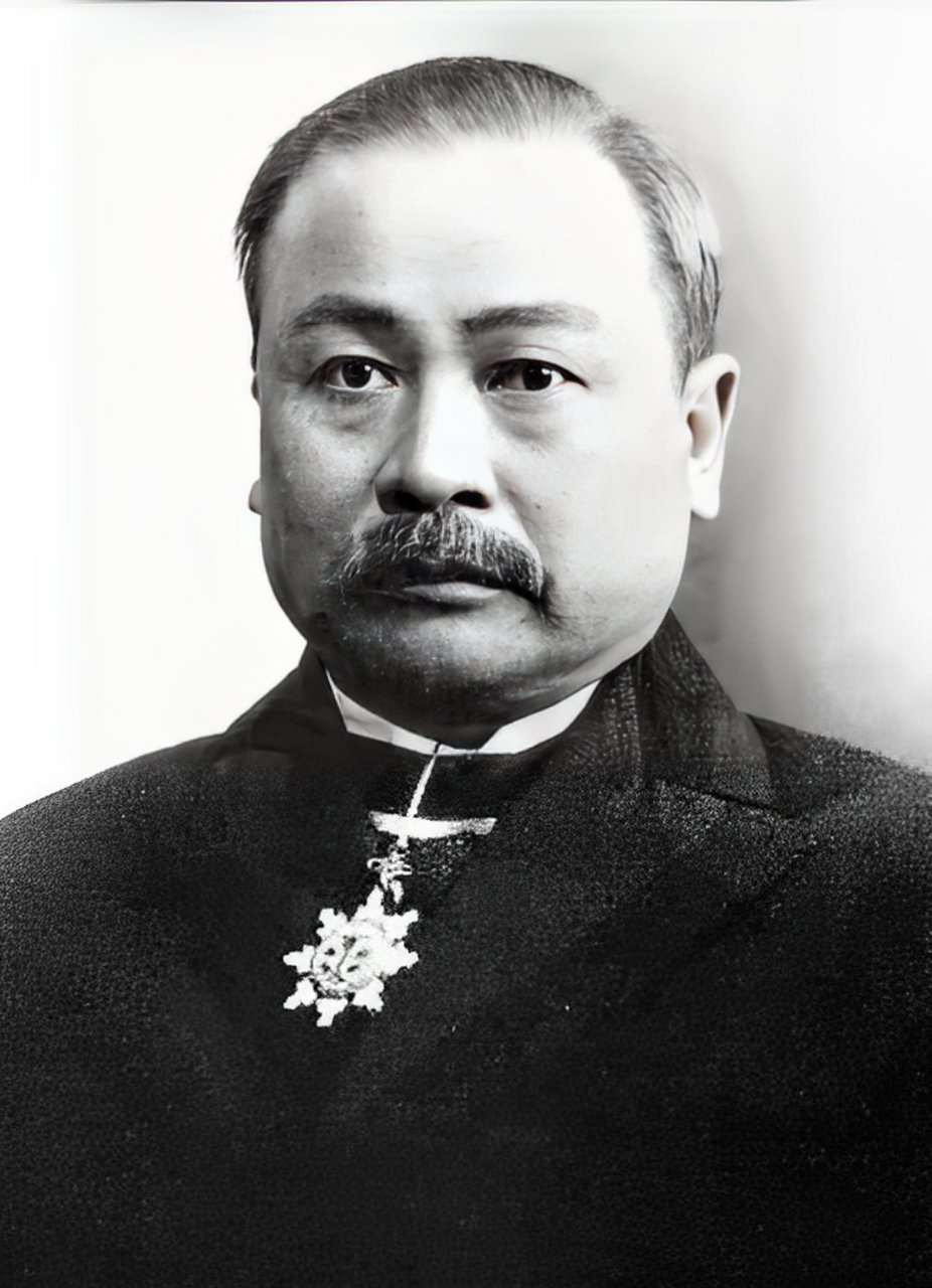 1912年,中国铁路之父詹天佑的月薪达到1000两白银,至少相当于几十万