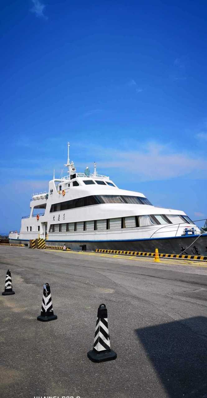 大连东港码头十五库,手机拍[生病]