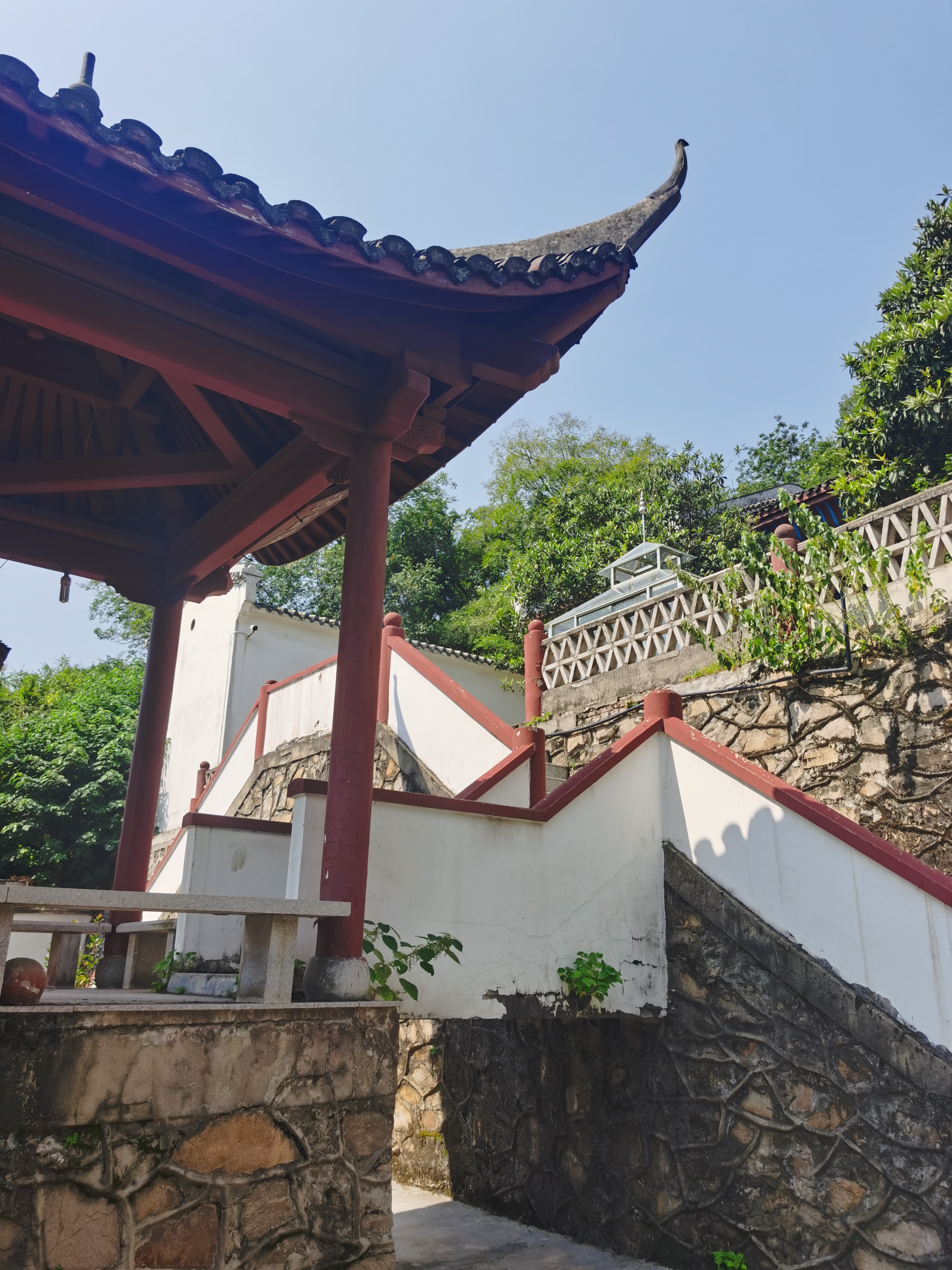 鄂州西山:一座文武双全的历史名山