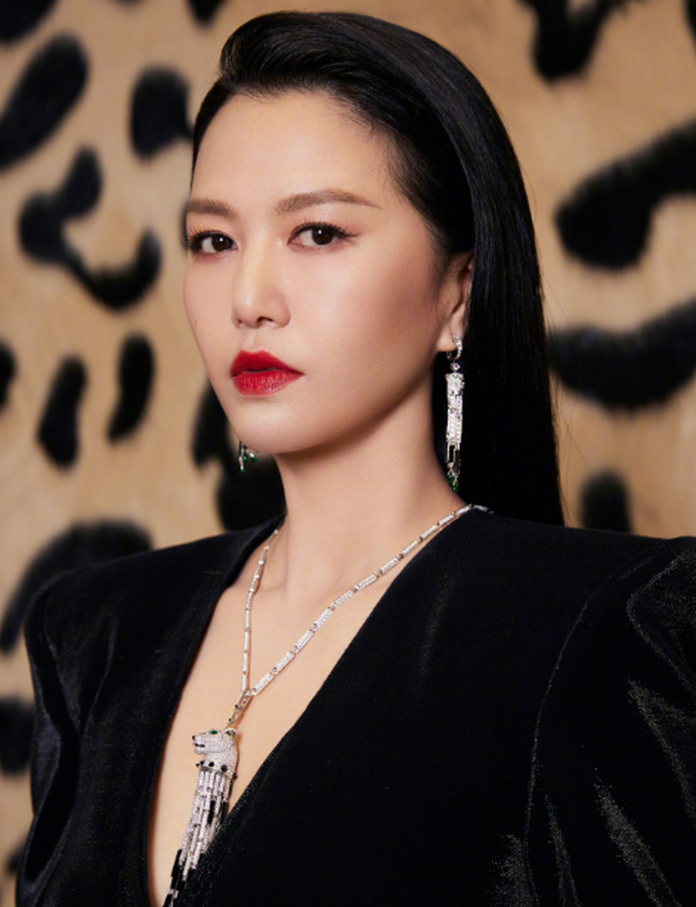 谭维维问双开门冰箱是什么意思# 晒出四宫格活动造