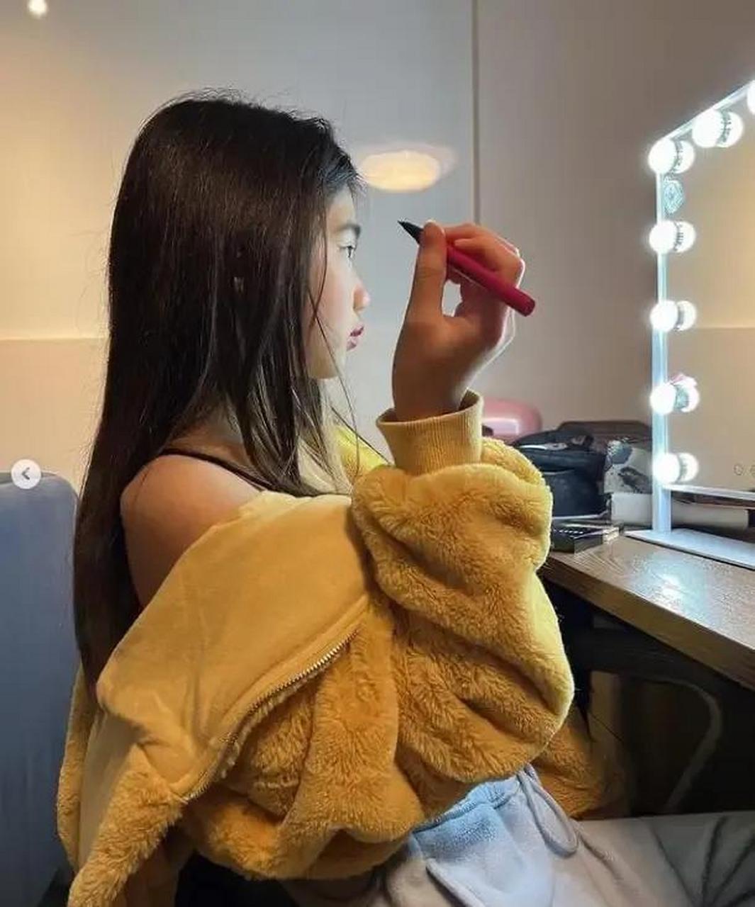 gif创作人# 丑萌丑萌的大姐姐grace长大了!