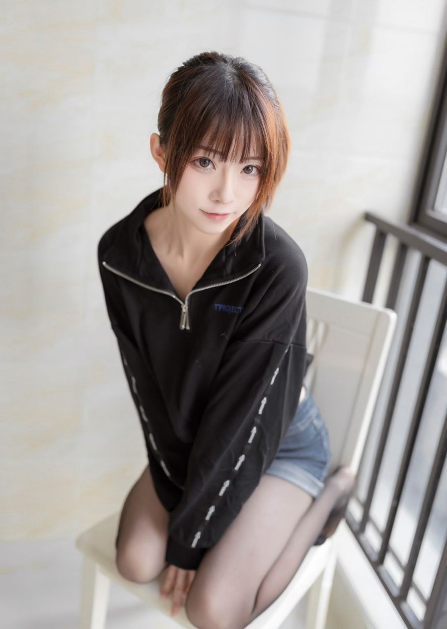 WBͦ