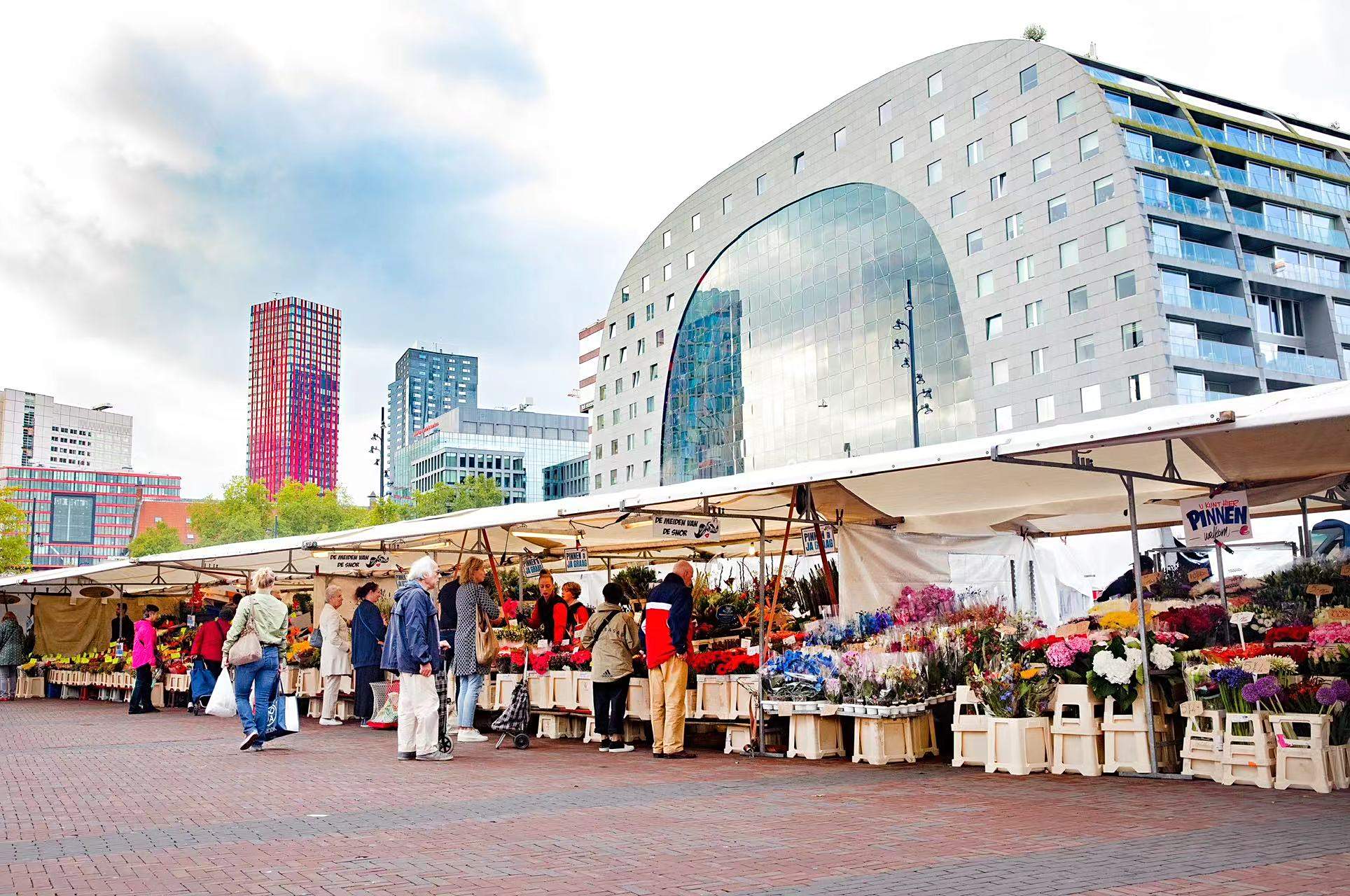 鹿特丹缤纷市场 | 菜市场的天花板 markthal rotterdam  缤纷市场落成