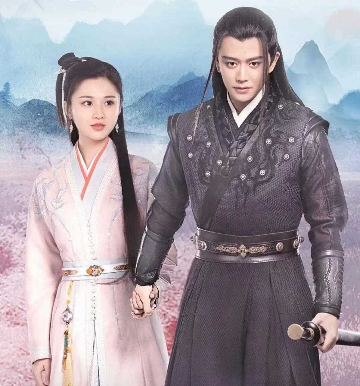 张慧雯与任嘉伦搭档古装剧《暮白首》时,演技颜值都挺好的,唯一的缺陷