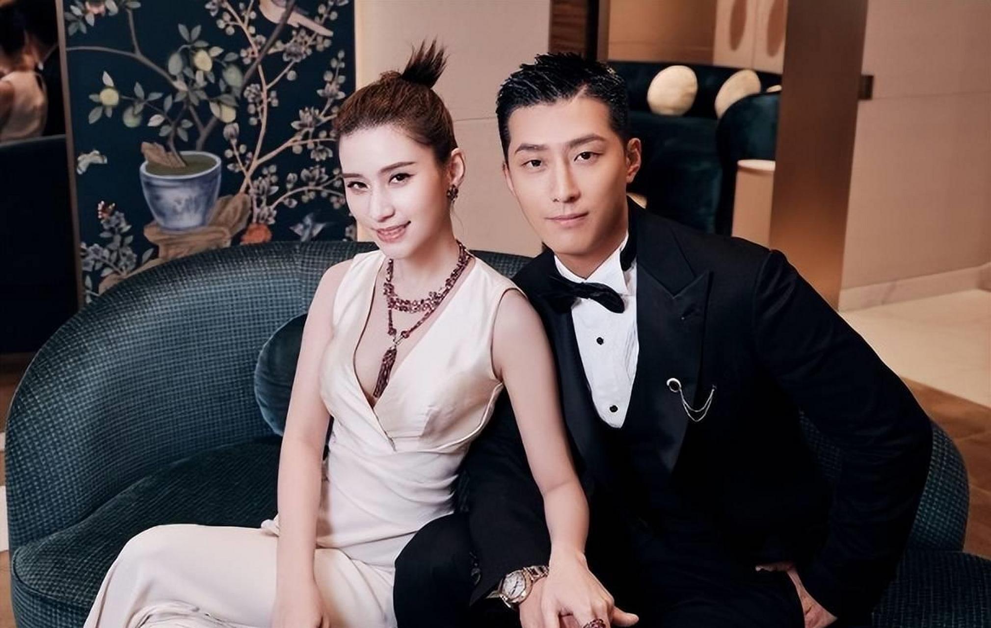 继偶遇何超莲拍婚纱照,窦骁监工婚礼场地后,港媒又