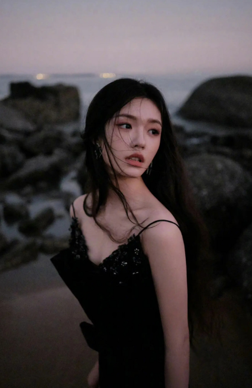 林允 #美女明星 #大长腿小细腰 小美人鱼林允 这几组图真的太顶啦!