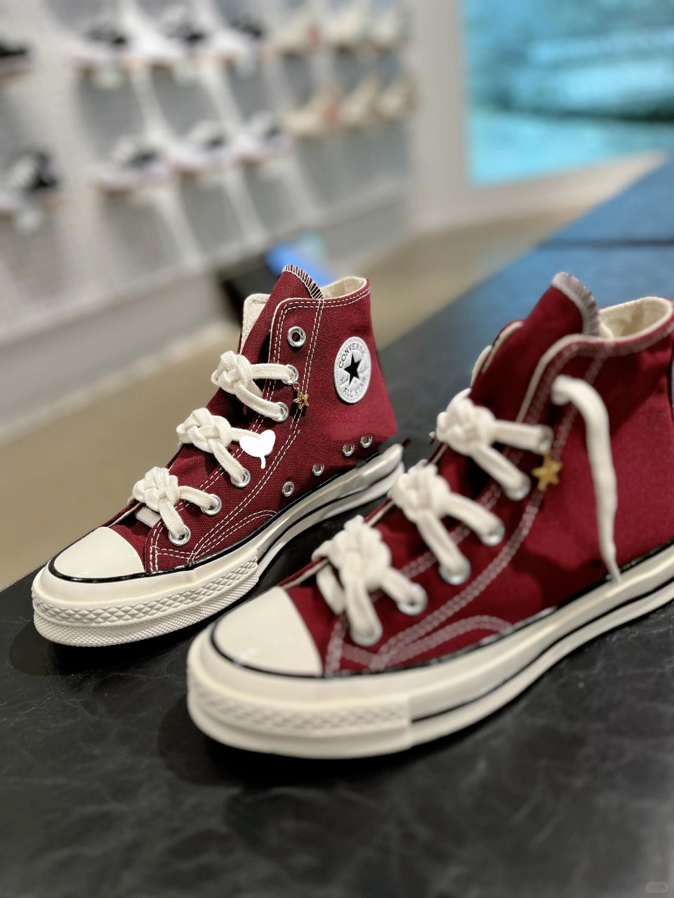 95匡威酒红色～上新  这款酒红色巨好看.