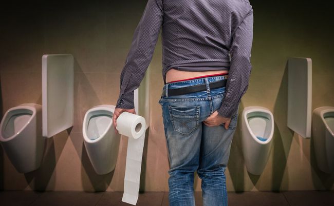还只憋出一丁丁, 想起上厕所,还得做好便秘憋堵胀蹲厕所图片便秘难受