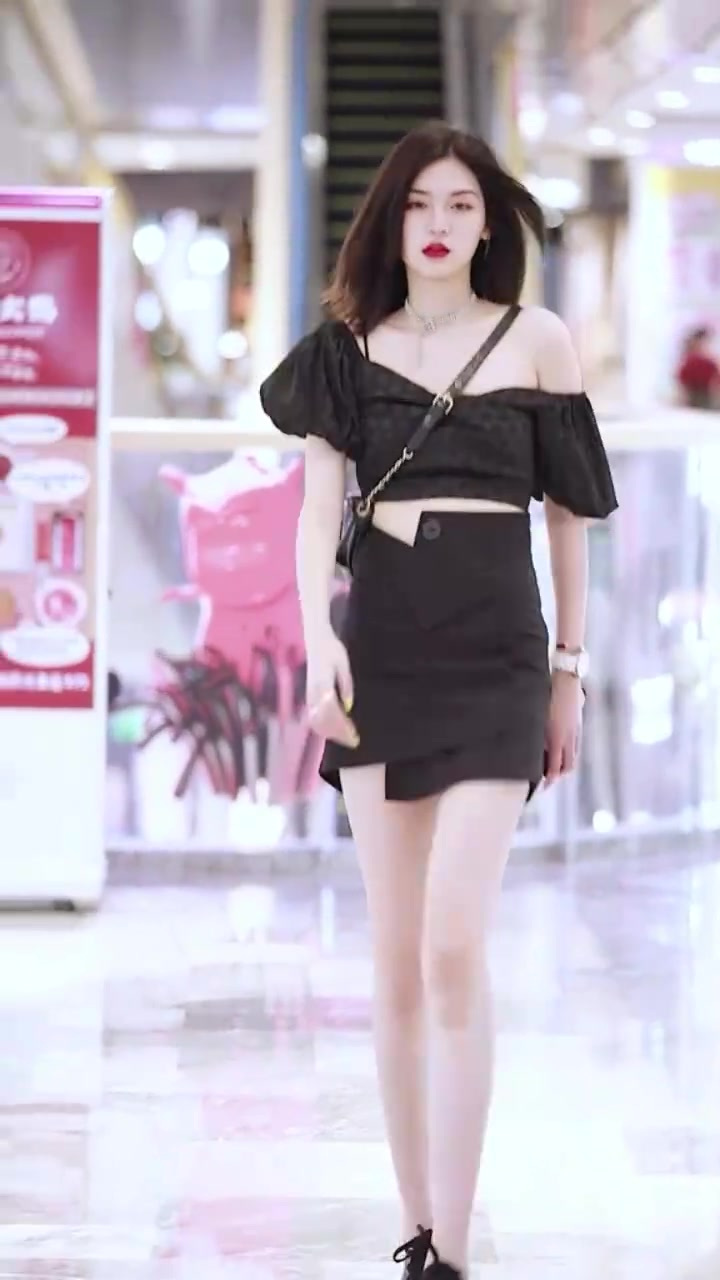 小姐姐的泡泡袖太好看的