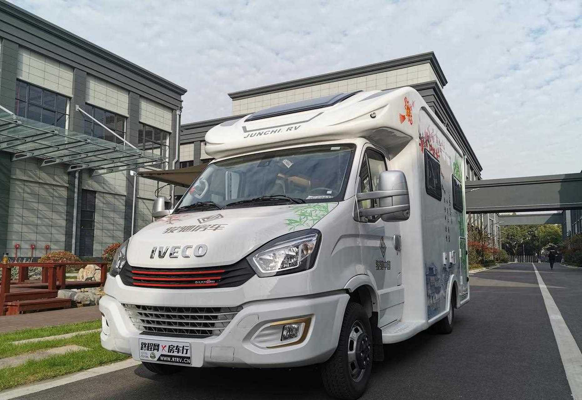 【双十二房车精选】极具品牌特色的骏驰房车,浓厚的中式装修风格和