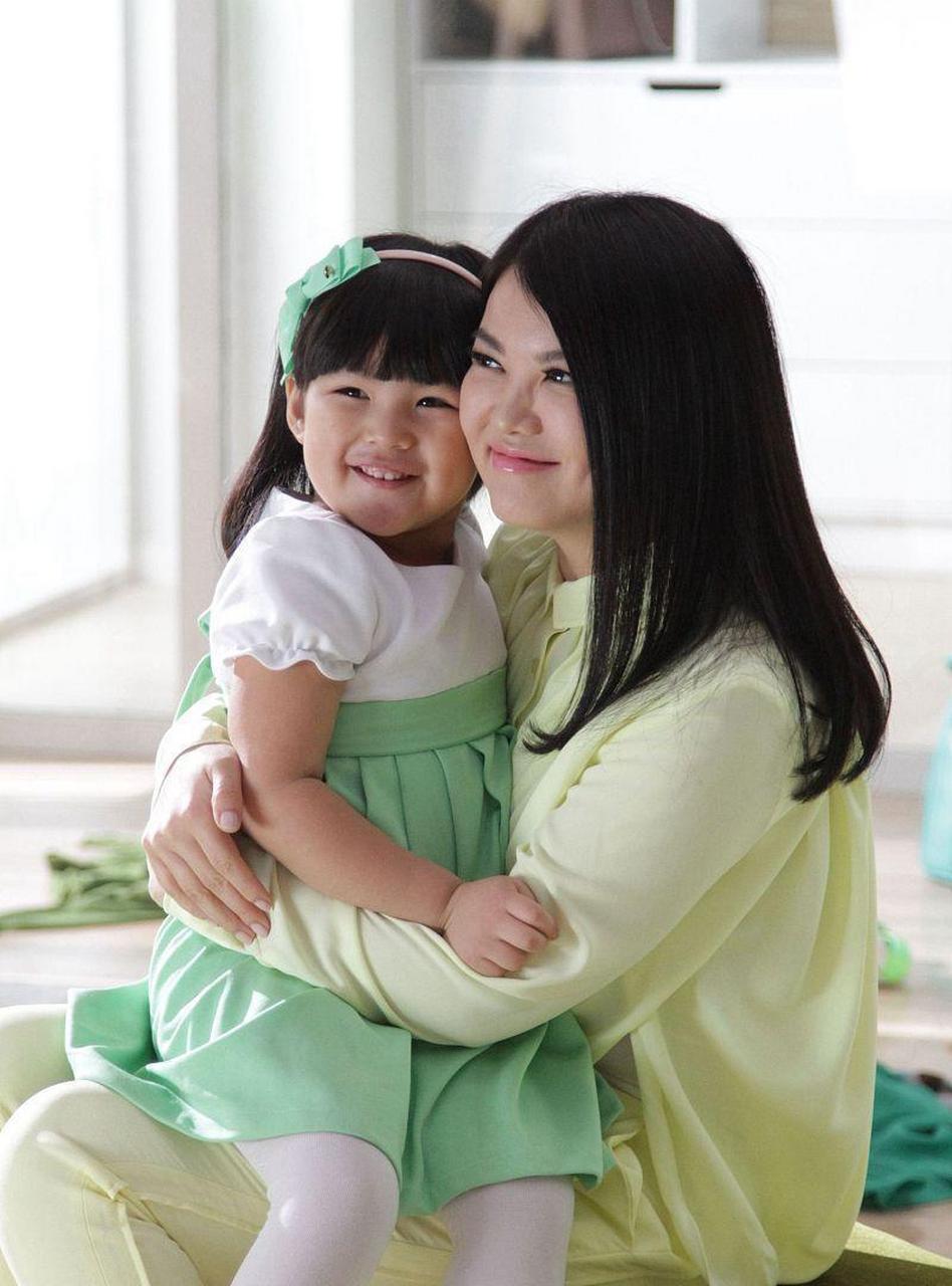 女大十八变的王诗龄,小时候可爱,长大了清丽.