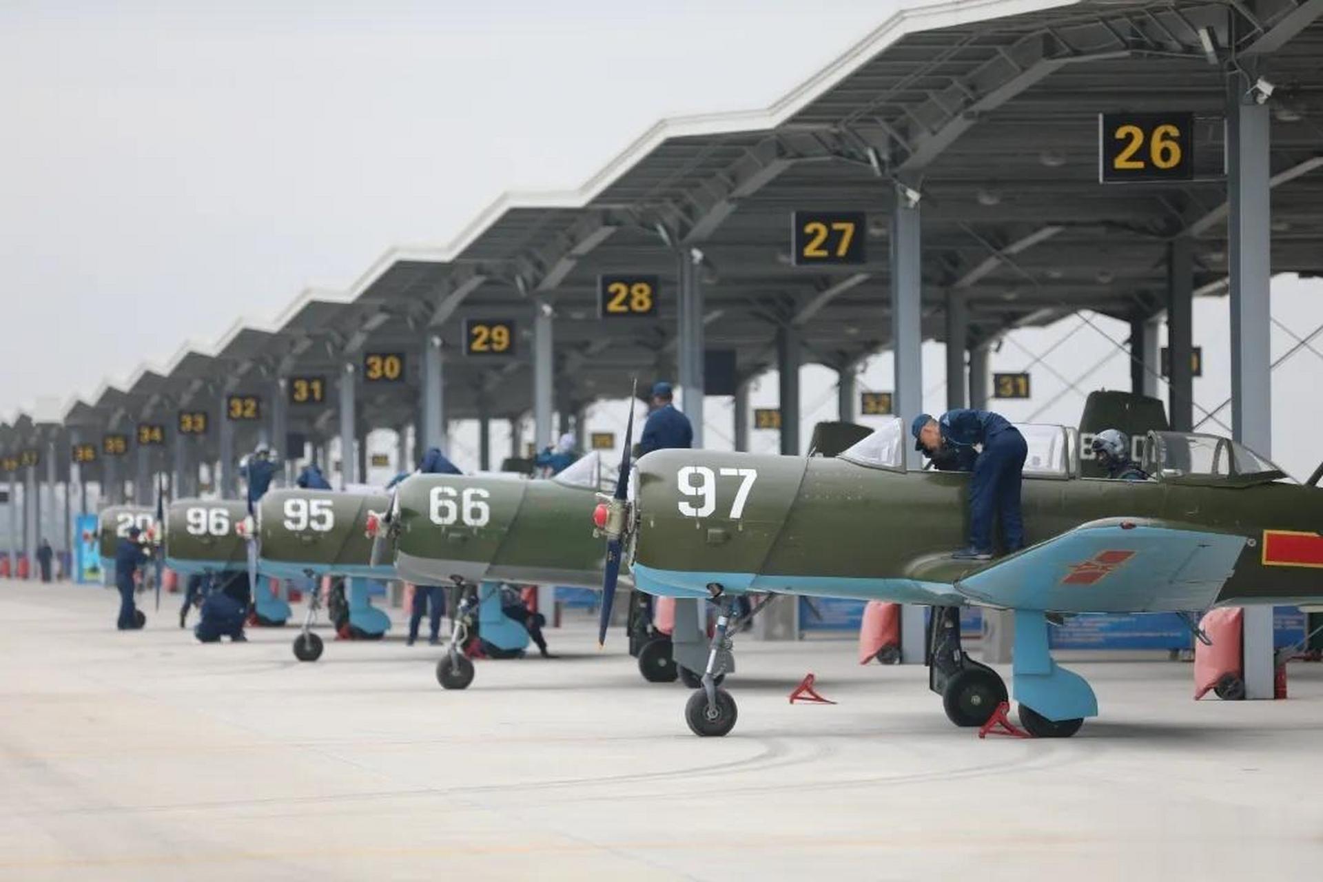 中原腹地,海航大某团初教六