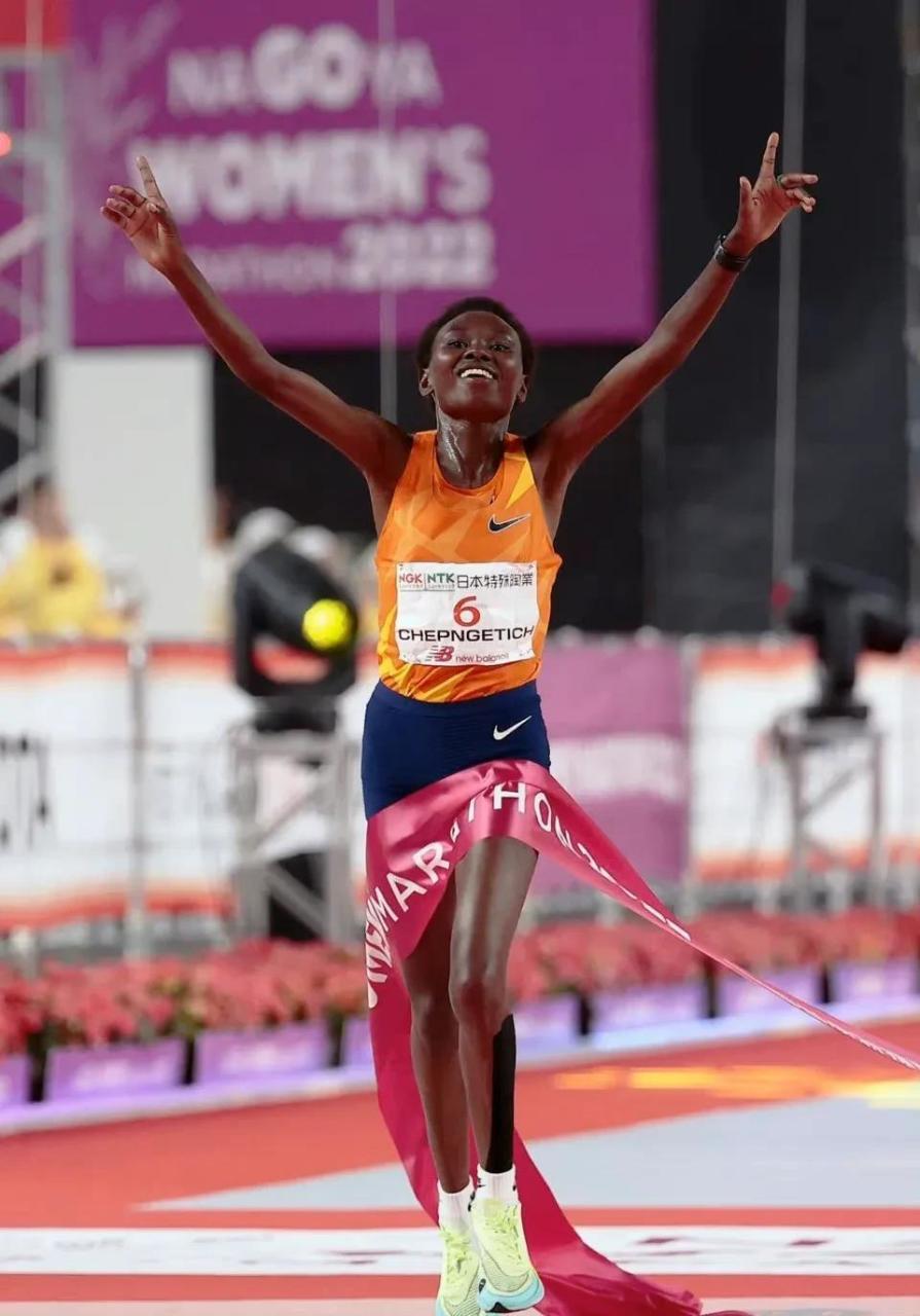 2023日本名古屋女子马拉松今日举办,来自中国的张德顺,李芷萱和张新艳