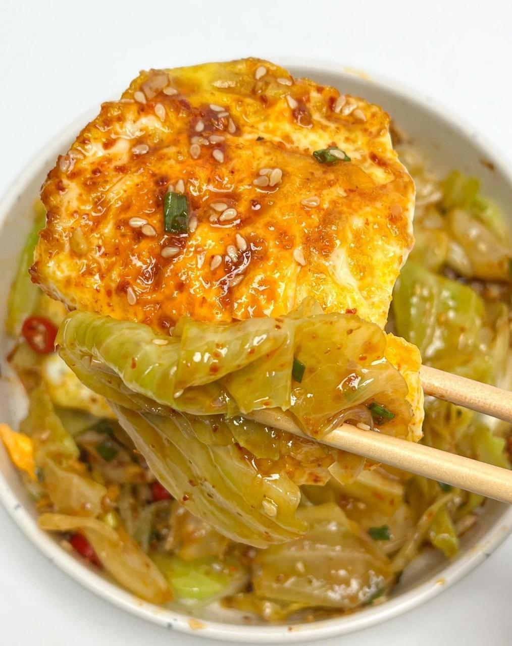 凉拌鸡蛋包菜|||巨巨巨好吃的酸辣包菜,做法超简单～ - 【凉拌鸡蛋