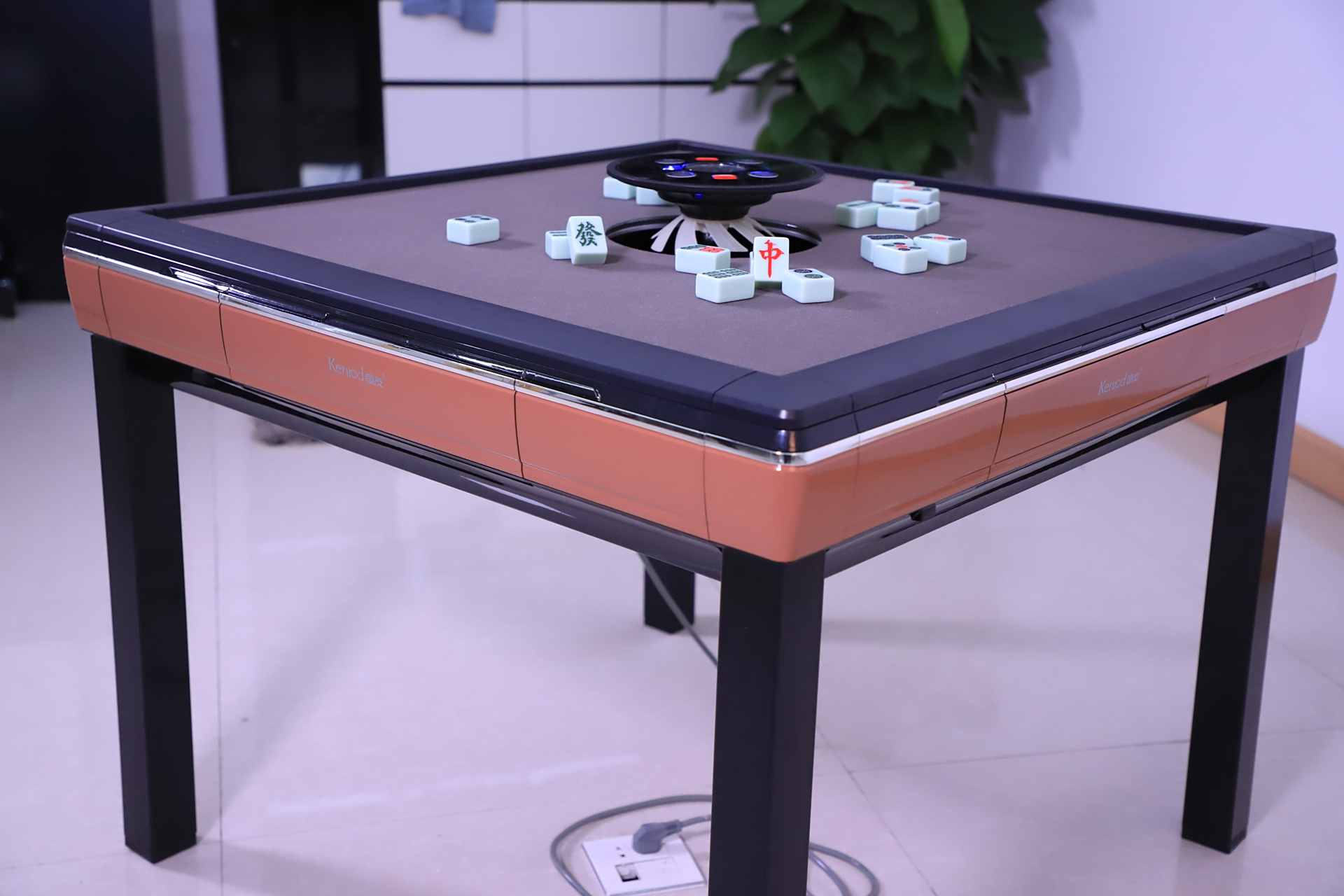 #麻将机# 佩冠国友s100 pro 麻将机赏析 传统的麻将机有它自身的优势,