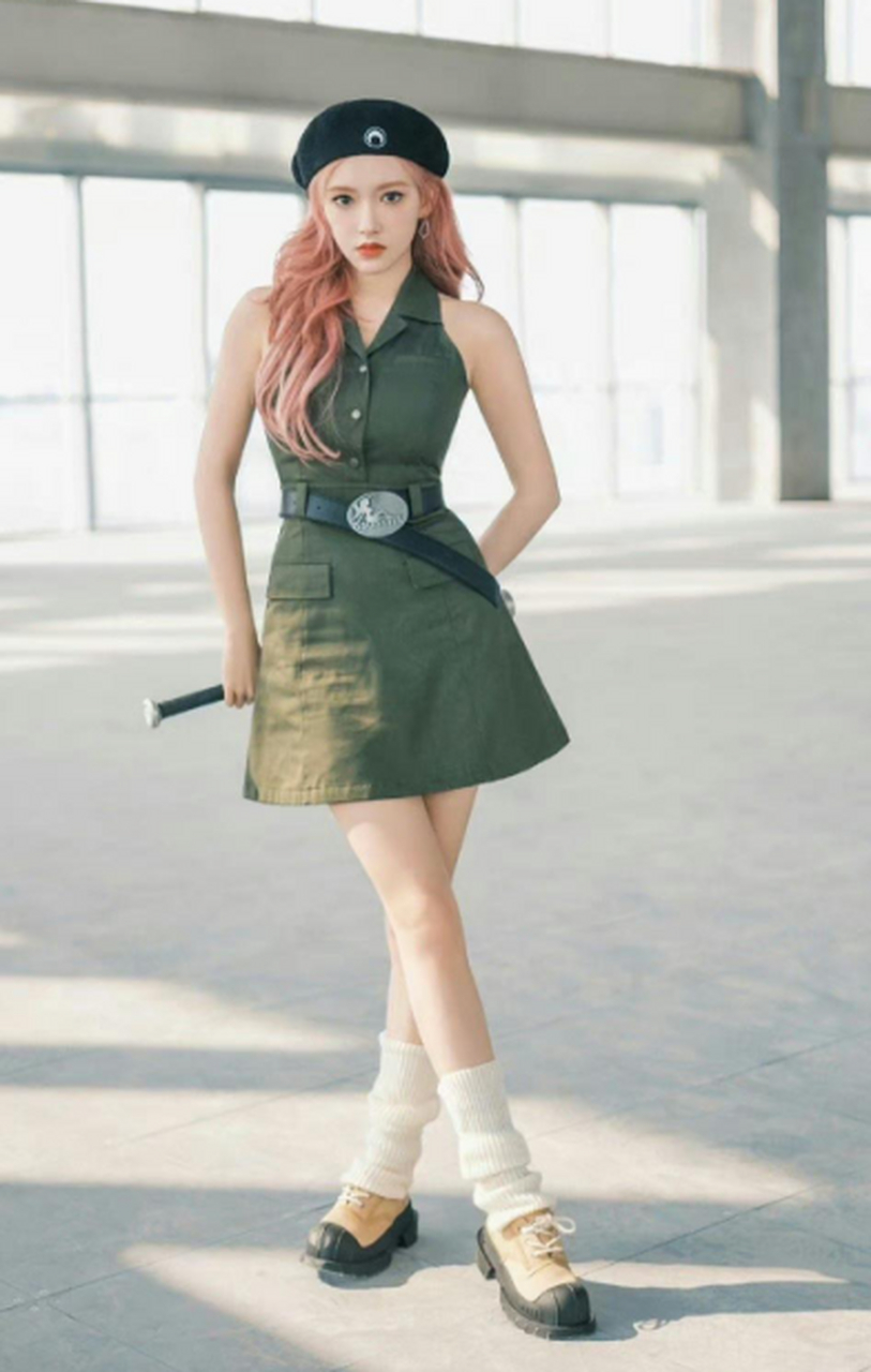 程潇身材真好,真人芭比