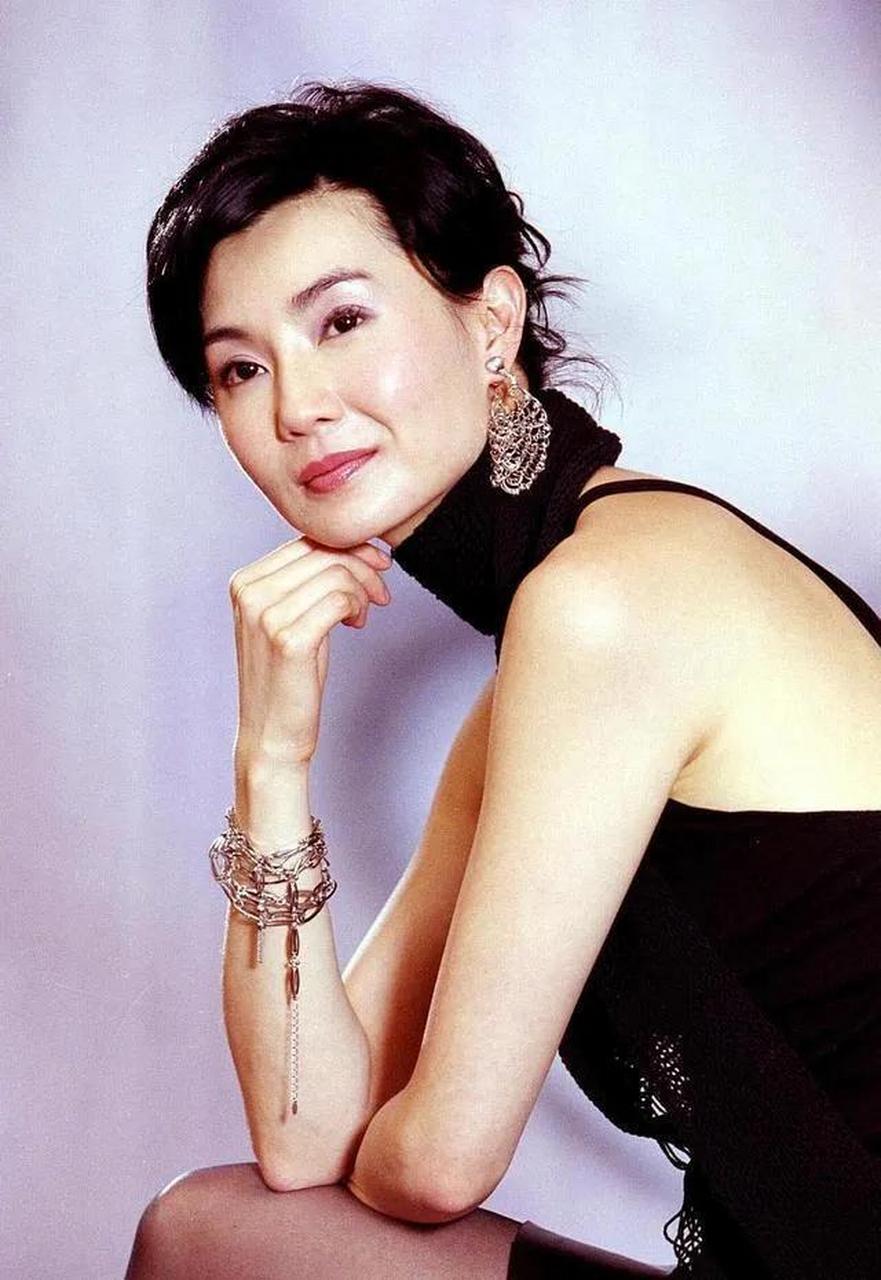 周冬雨成首个90后百亿女主演票房高并不能说明演技高,演技好的女演员