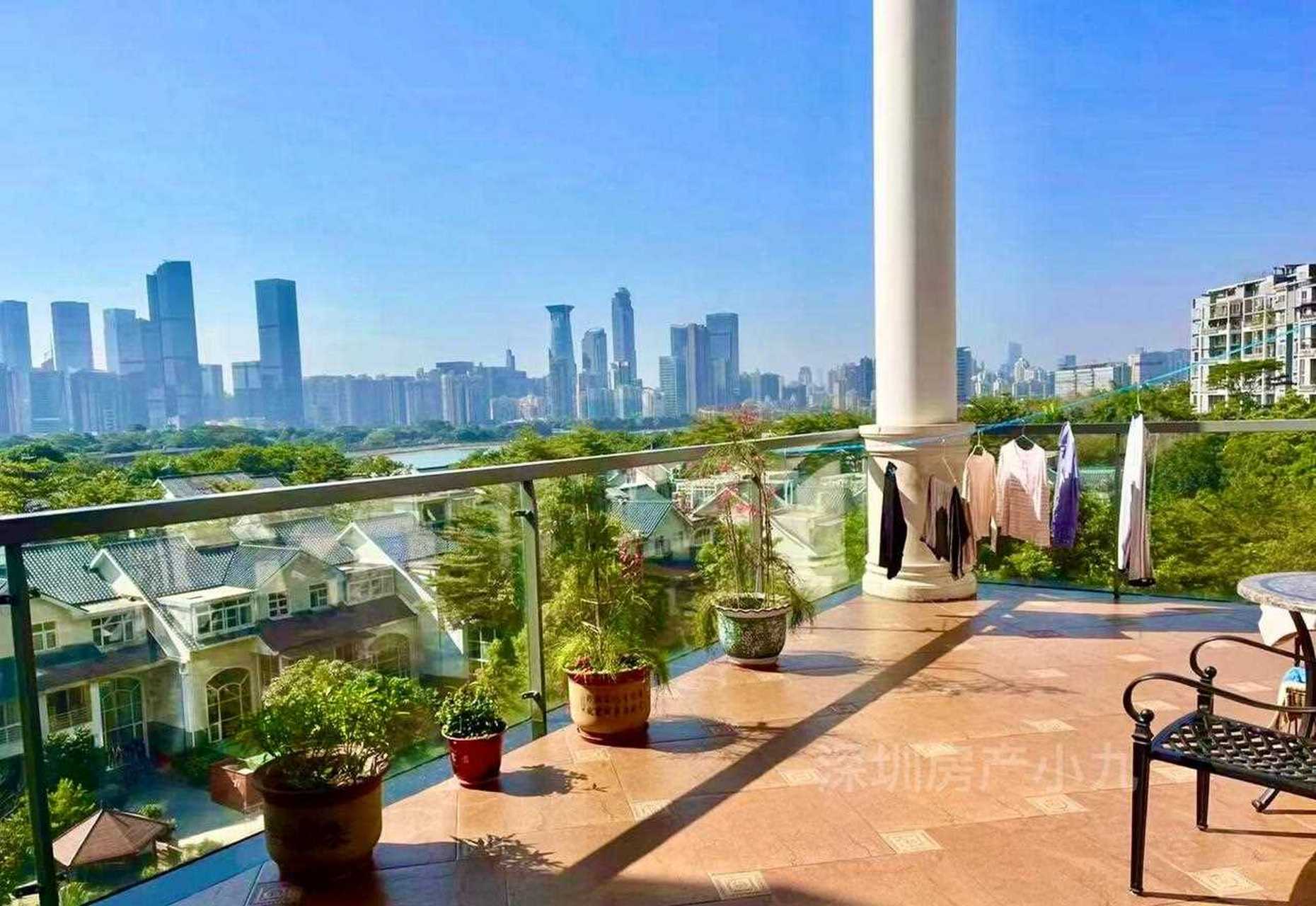 水榭花都二期听水居 192平,4房2厅2卫1厨1储物间[抓狂] 户型南北通透