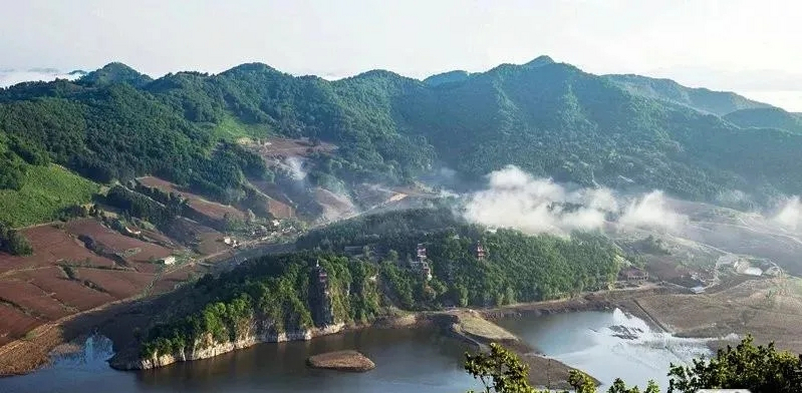 铁岭太平寨青云山风景区 #沈阳都市旅游圈# 铁岭太平寨青云山风景区