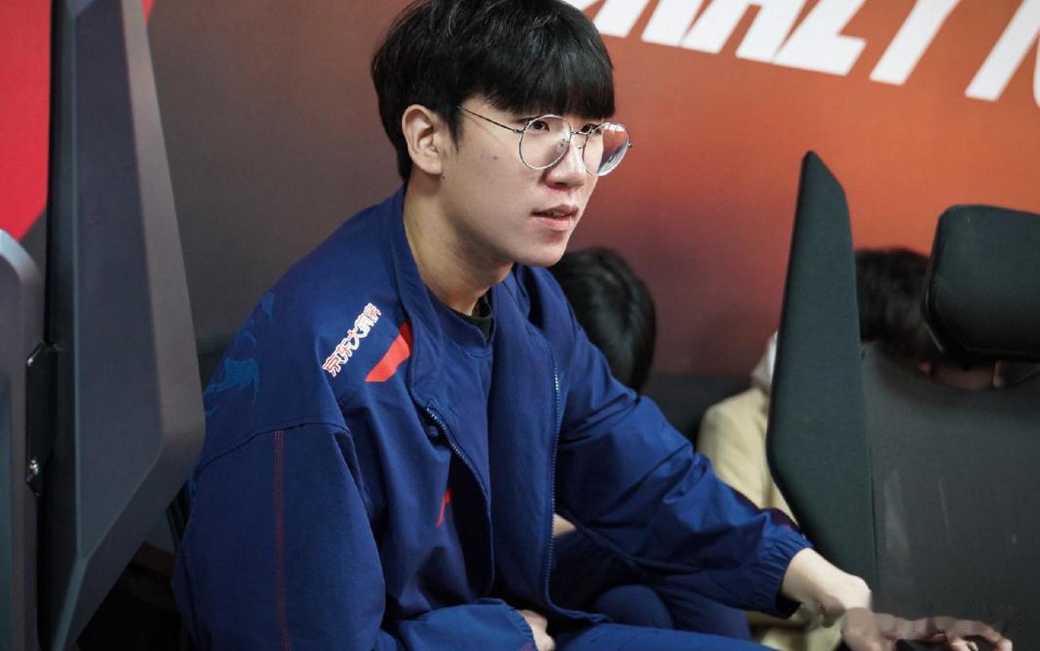 他们很像是2020年的tes,ruler就是不送的jkl!