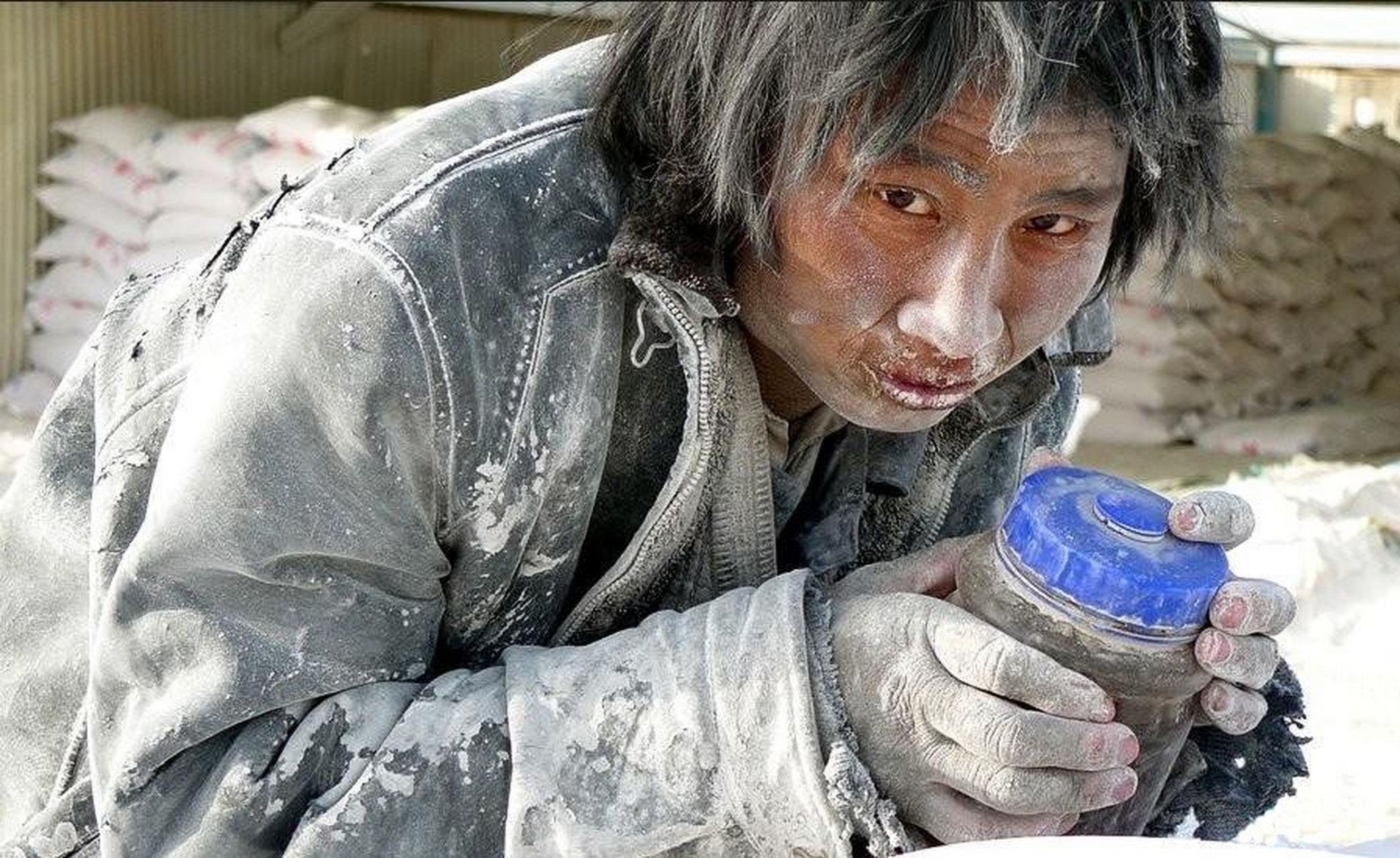 《我的底层生活》  美国有一本畅销书叫作《我的底层生活》,是一部读