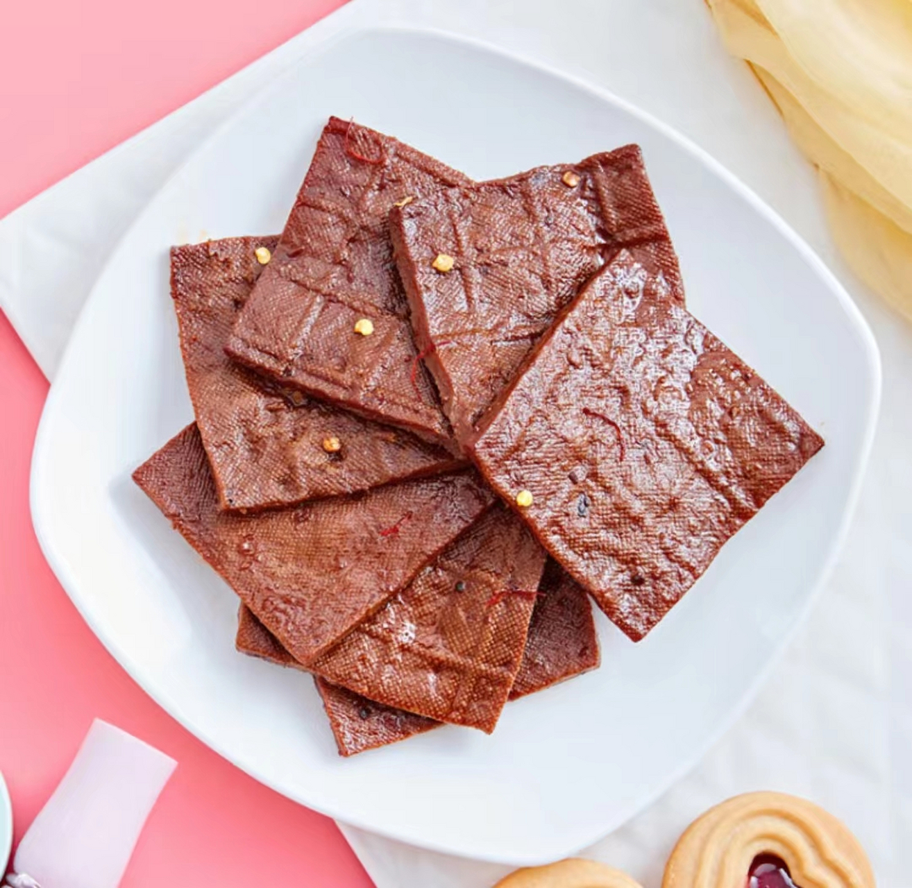 作为一个吃货,我发现麻辣卤豆干是一道不可错过的美食.