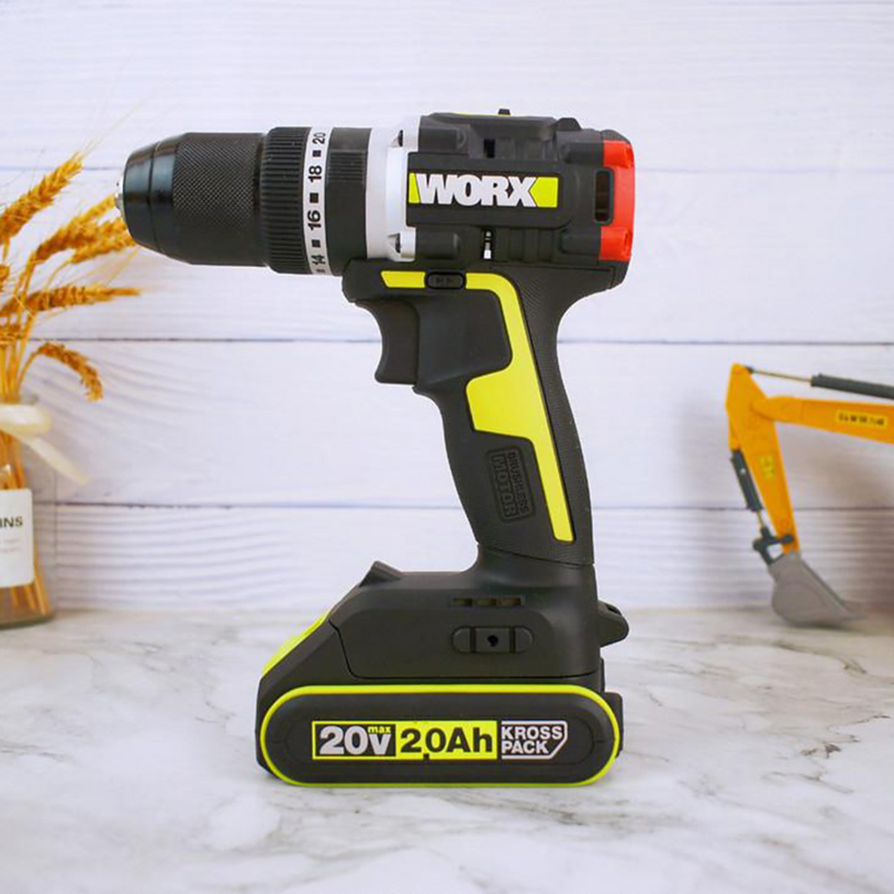 威克士wu369冲击钻是一款高效的电动工具,适用于木材,金属,瓷砖,石材