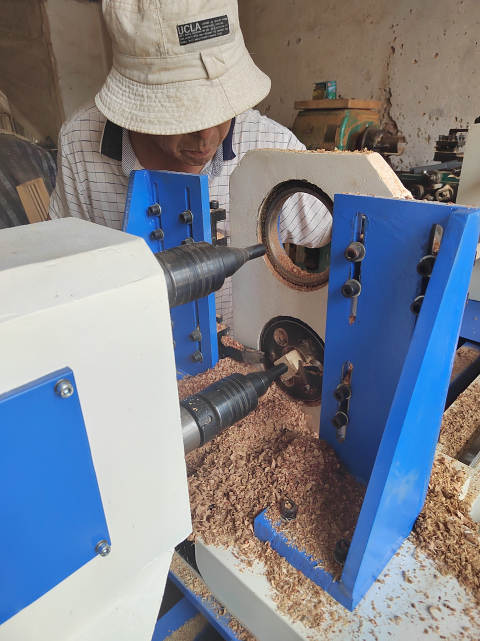 数控木工车床价格到底贵不贵?