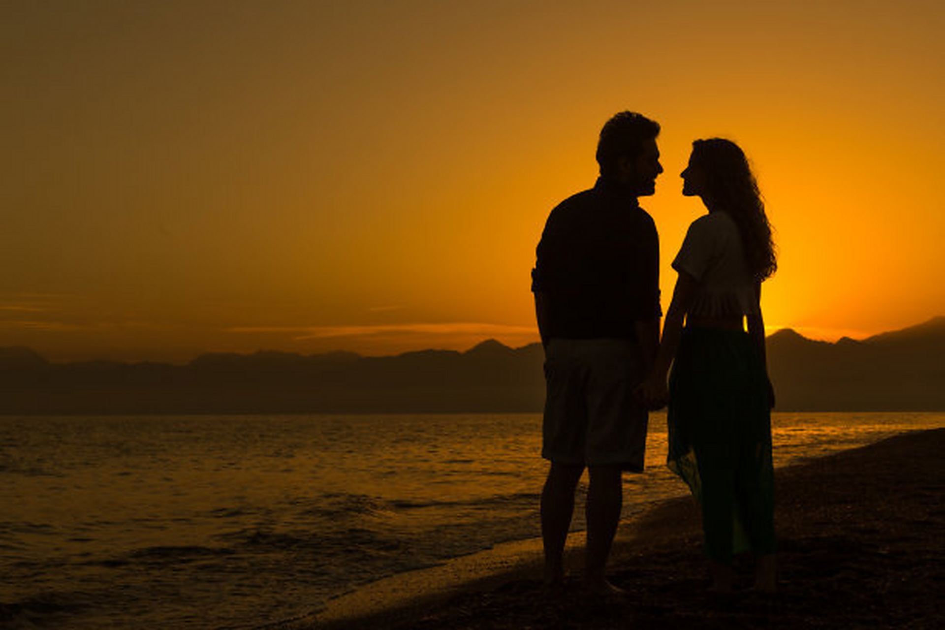 你不挣钱了,他觉得你不是过日子的人.