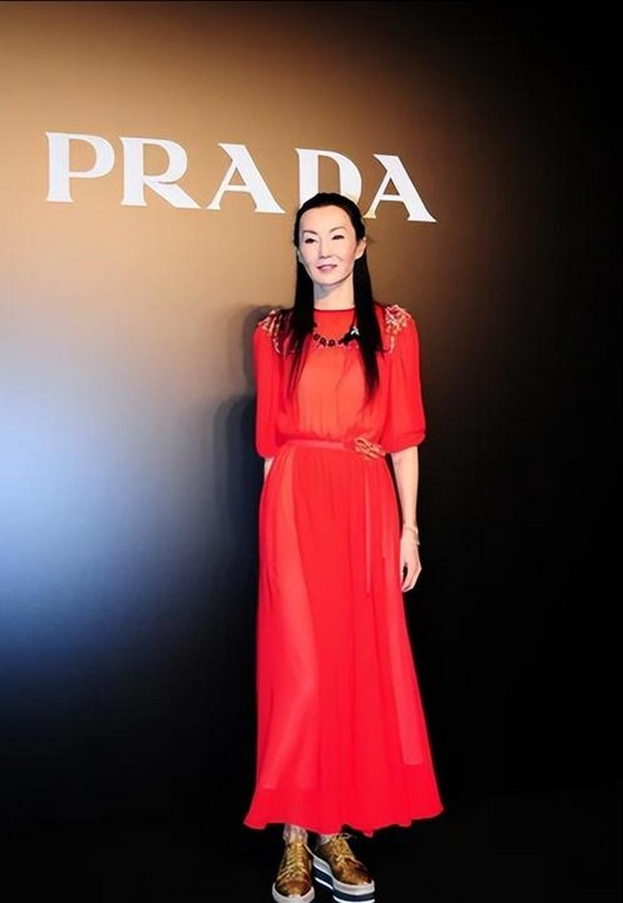 gif创作人# 张曼玉才是"骨相美!