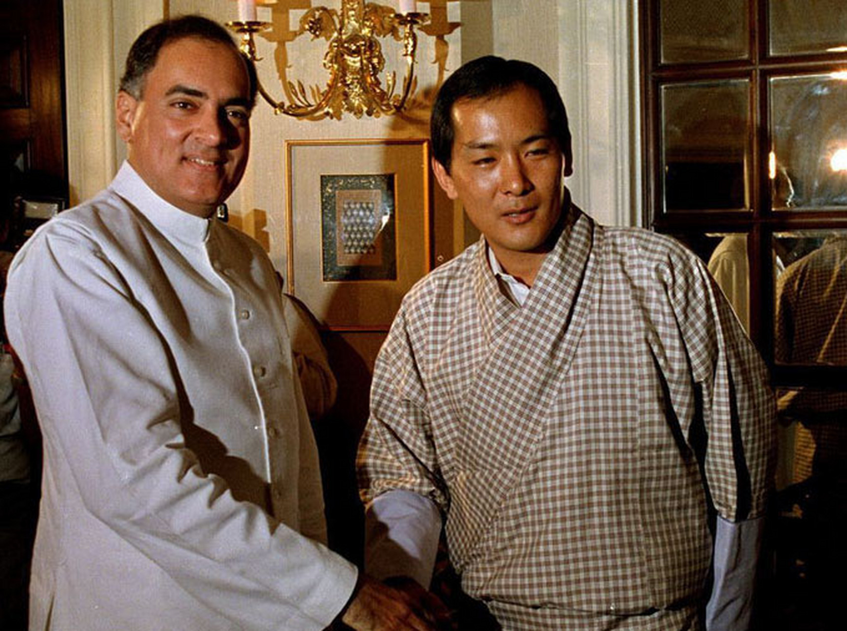 不丹老国王吉格梅·辛格·旺楚克,被称作"世界上最英俊的国王".