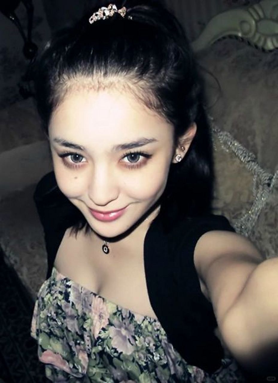 早期的古力娜扎混血感非常强,为什么现在没有那种感觉了?