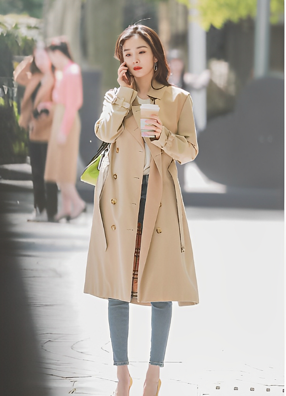 穿风衣配牛仔裤!能显大长腿!