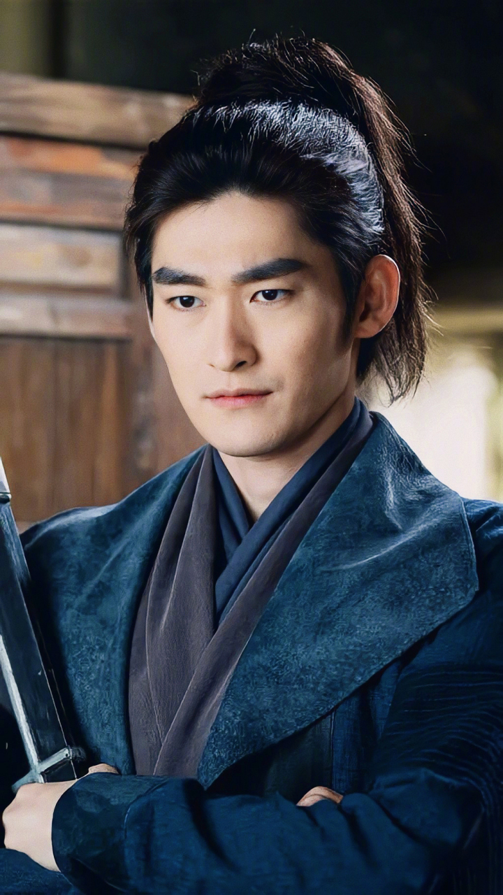 张翰怎么又开始演古装剧了,这是不打算转型了?