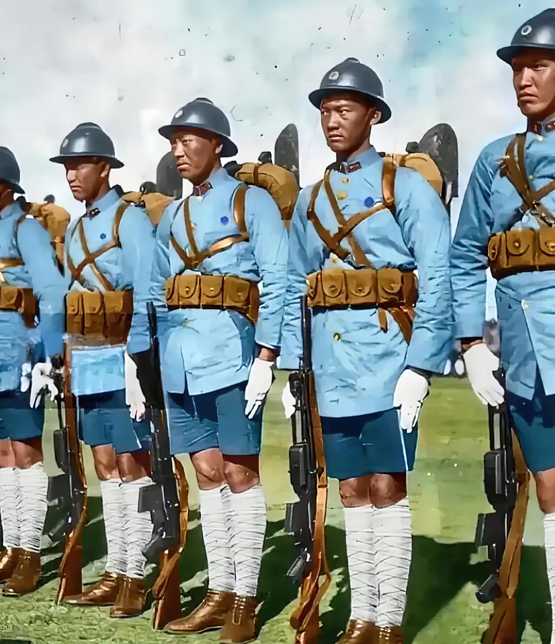 滇军装备着法式装备,为抗日战争做出了重要贡献.