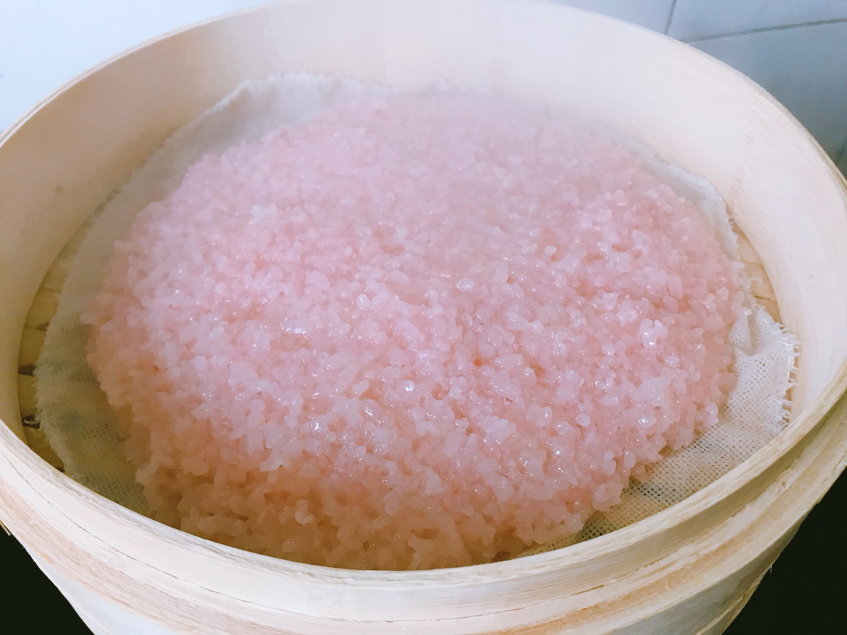 樱叶饼 正是踏青的好时节,前几日做的樱花酱,盐渍樱花,盐渍樱叶,用来