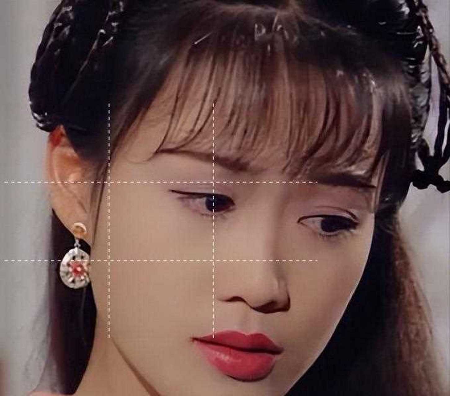 大饼脸,塌鼻子,却美出天际的女明星!