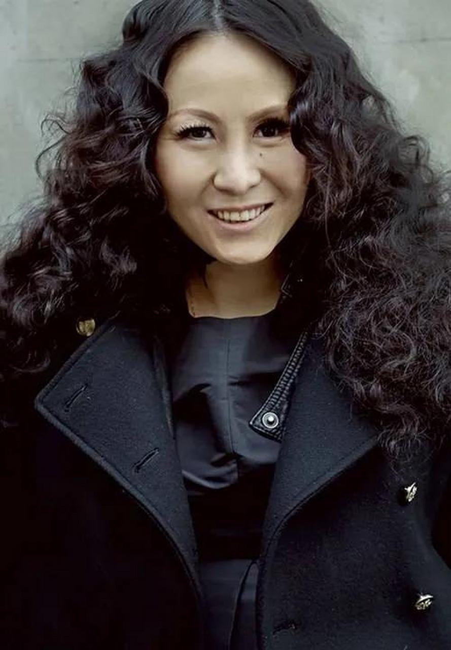 歌手罗琦参加朋友生日宴时喝醉酒后说:"北京人就是sha叉,"北京马三