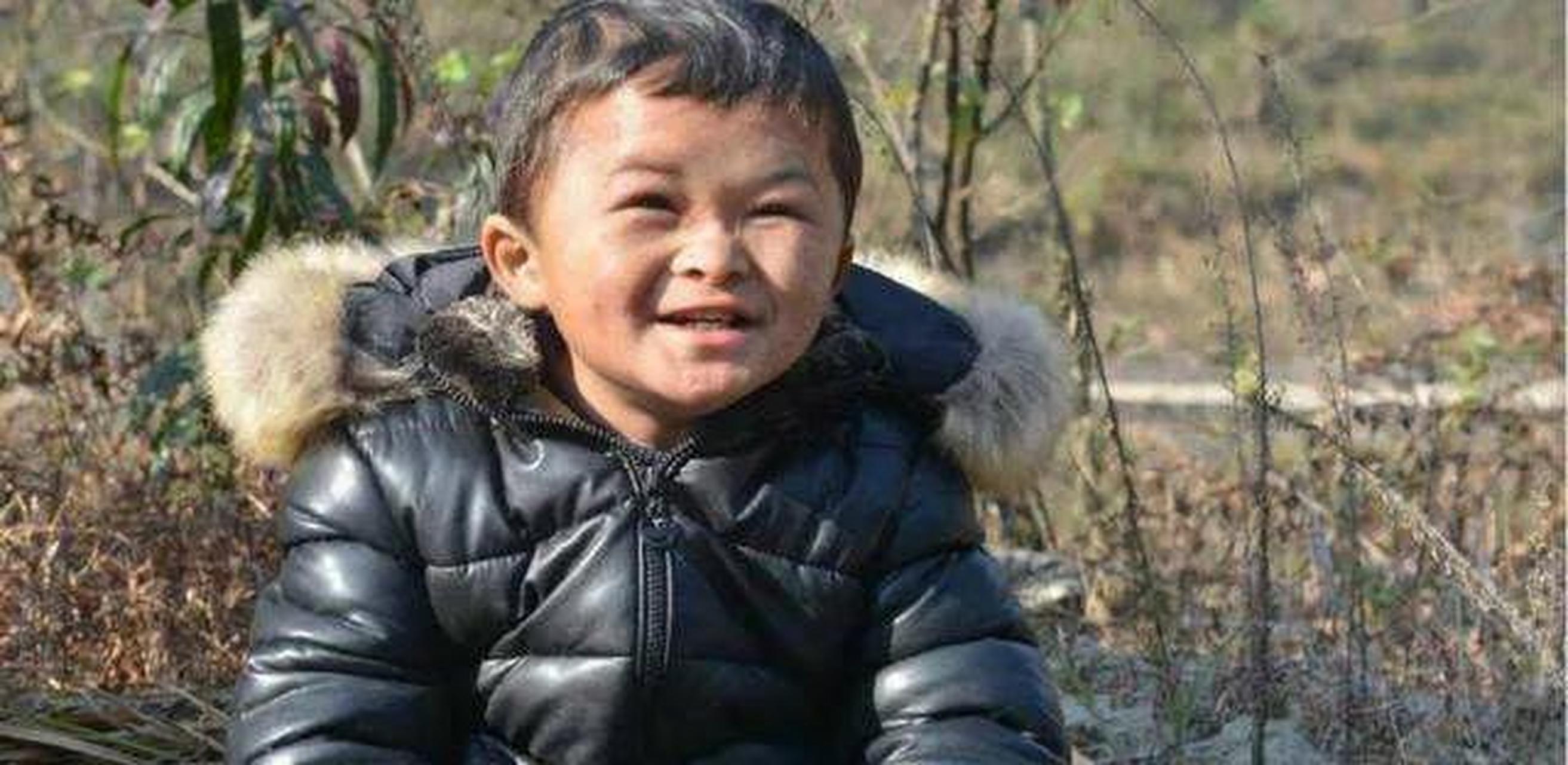 最近,《小马云》范小勤也进入了直播行业.