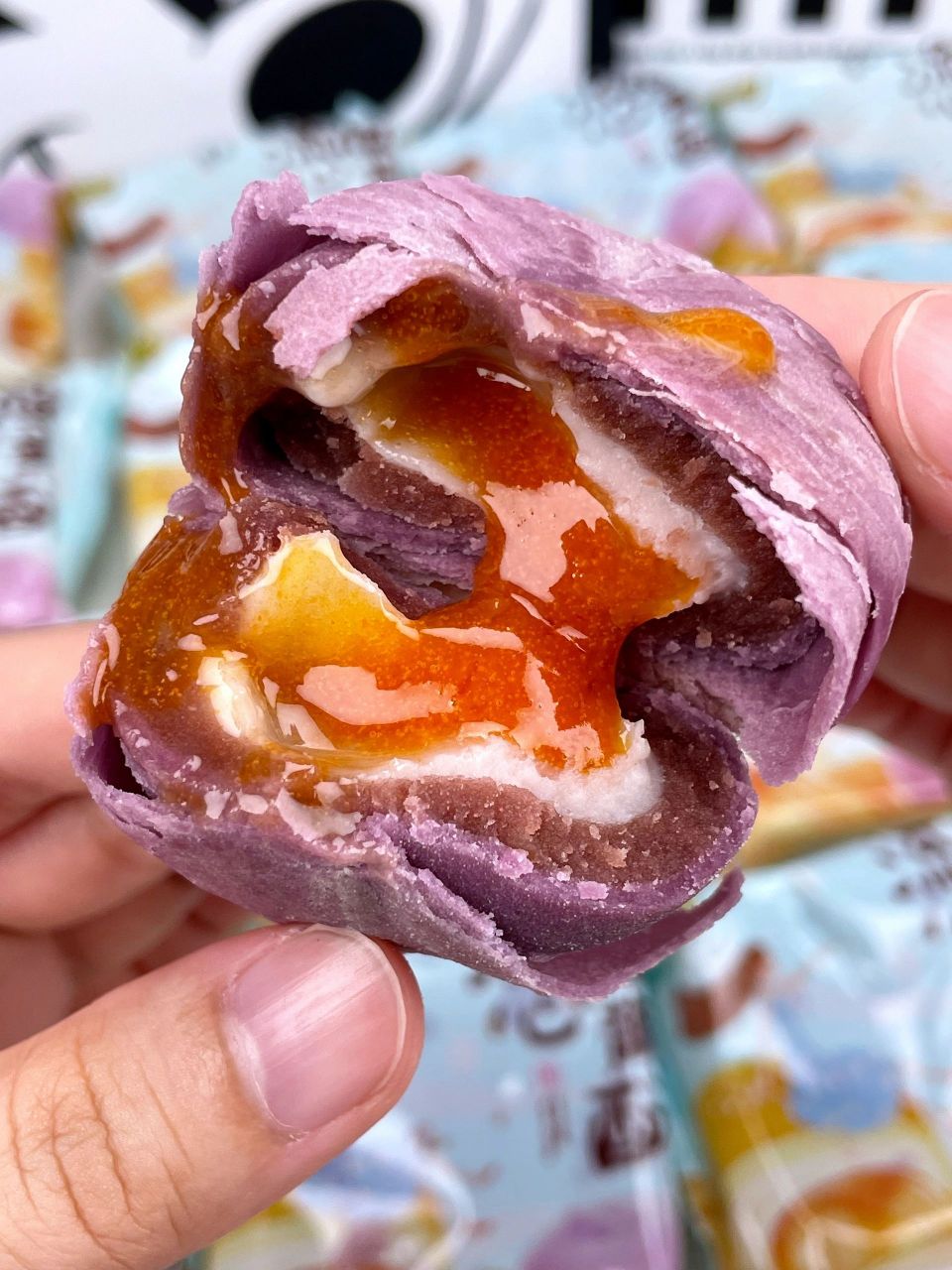 蛋黄酥# #零食# #吃货必囤零食