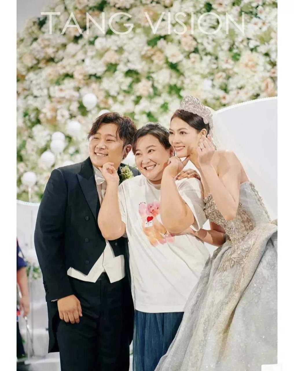 大碗娱乐,贾玲团队的艺人,张泰维 姬晴婚礼,贾玲证婚,十年爱情成正果!