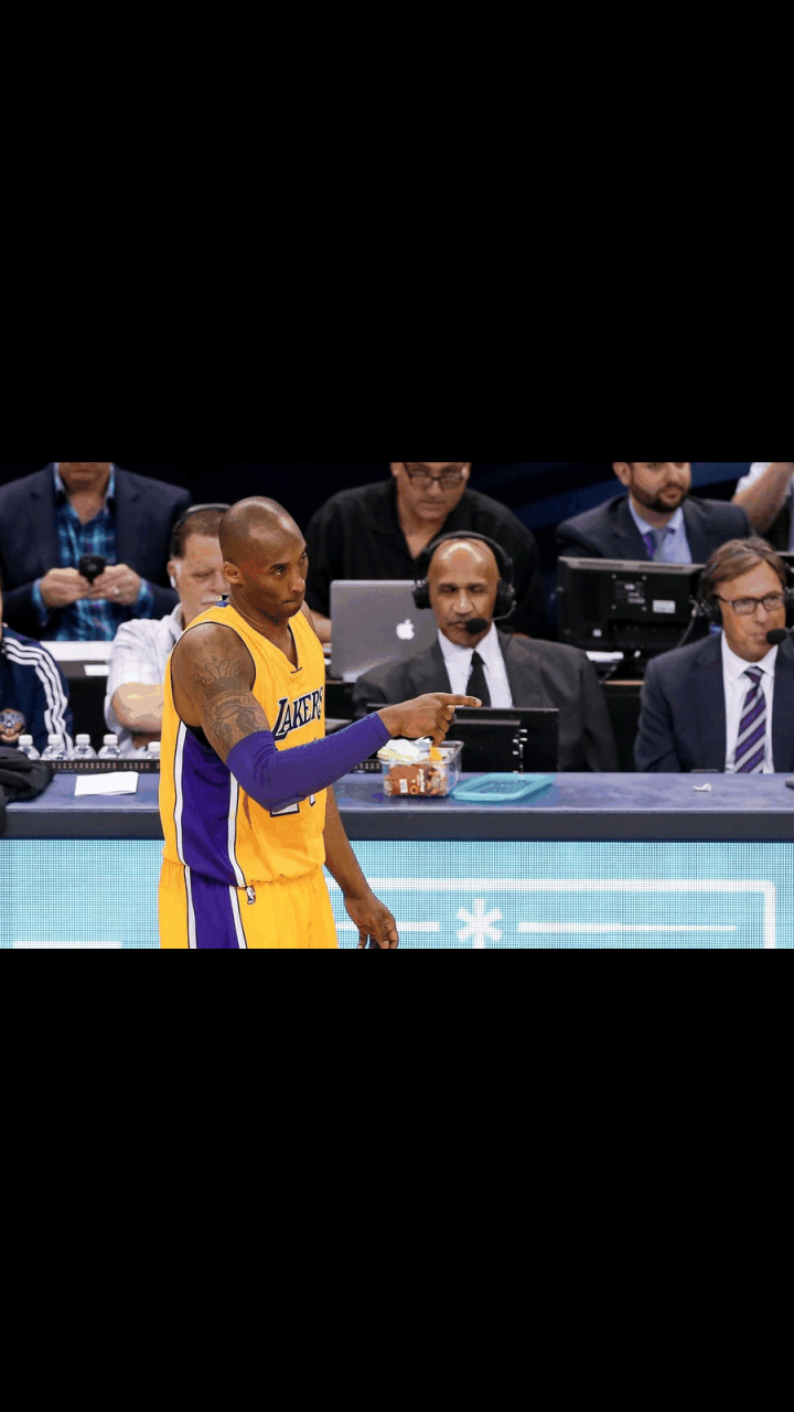 gif创作人# 有意思的是,科比同意女儿gigi和布朗尼交往,两人的"亲家