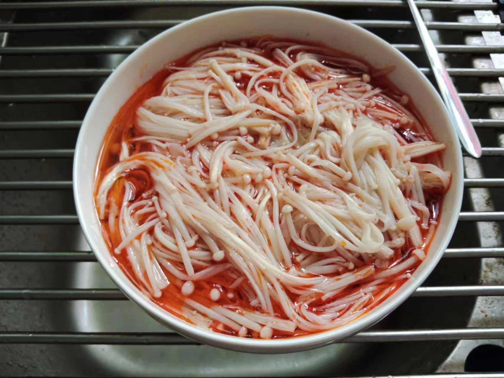 金针菇麻辣汤粉,荔枝