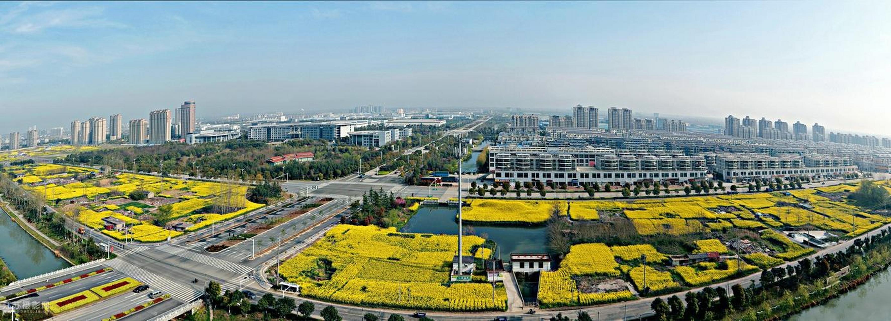 宝应县,江苏省财政直管县, 隶属江苏省扬州市.