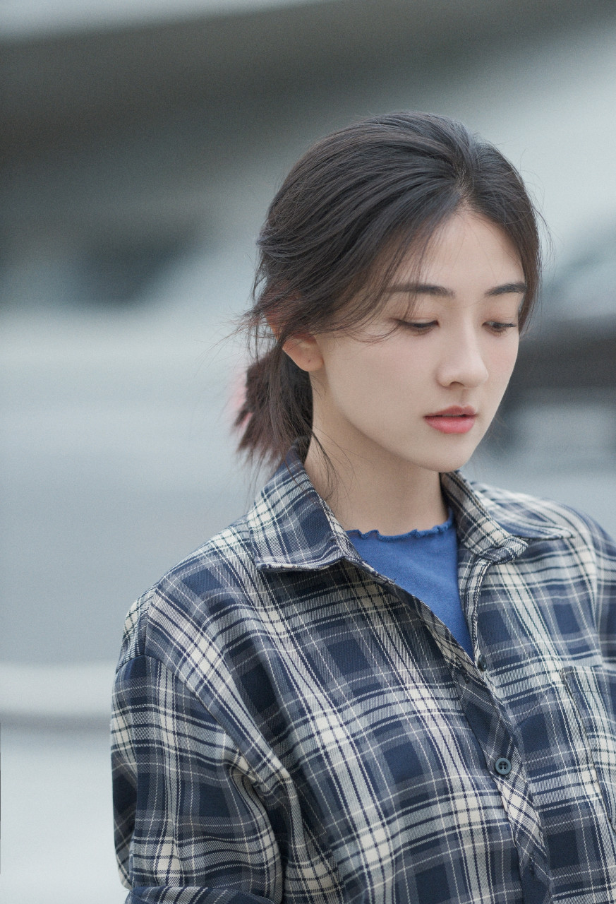 梁洁#  梁洁,可爱的蓝精灵ing.