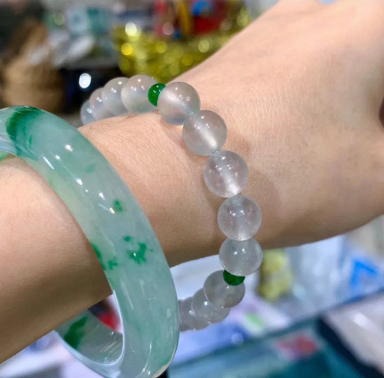 翡翠挂件# #点击头像看直播# 茅台白玻璃种手串,非常不亲民,大五几耨