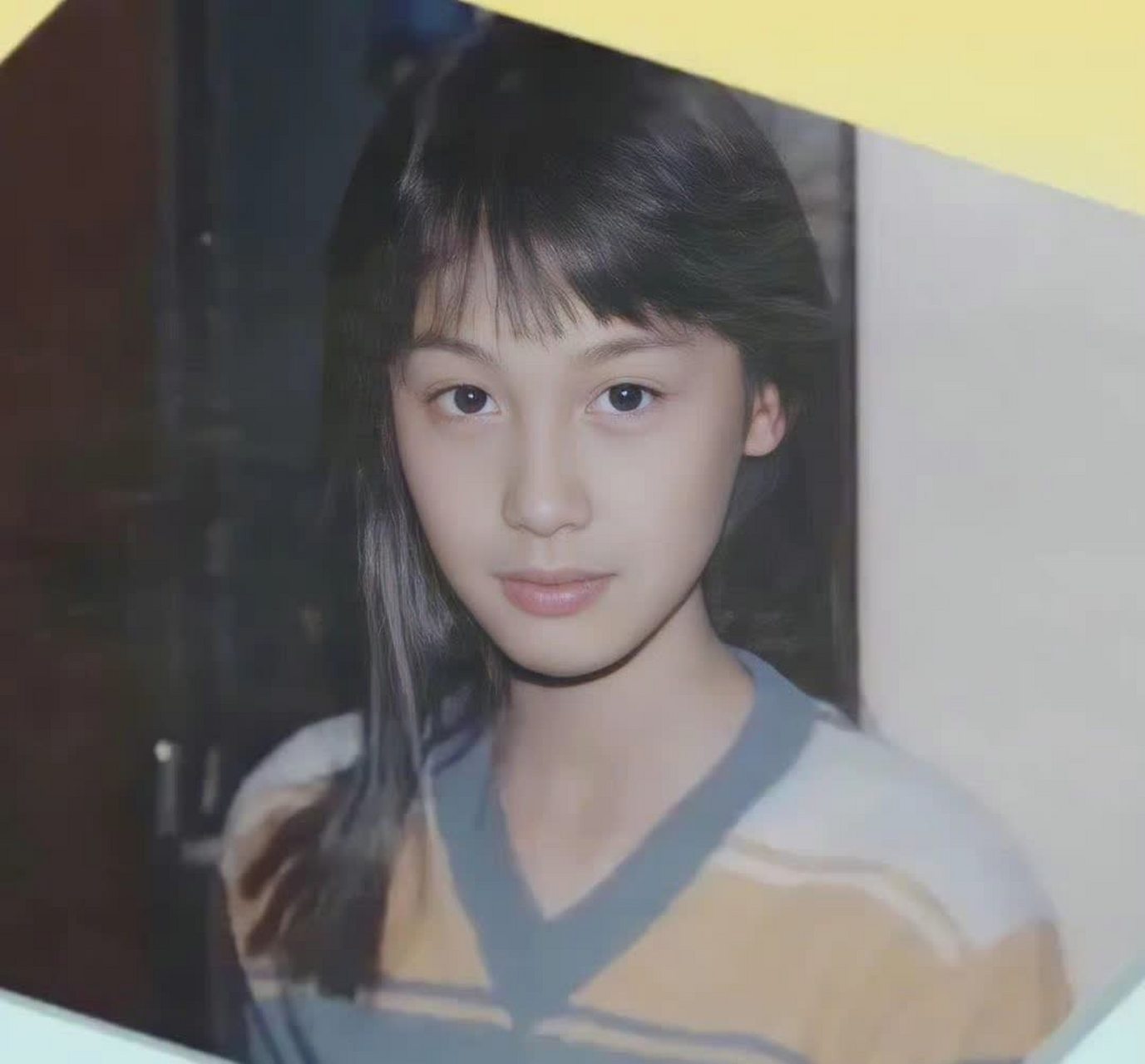 朱茵年轻时真漂亮,难怪紫霞仙子玩得那么销魂[尬笑]