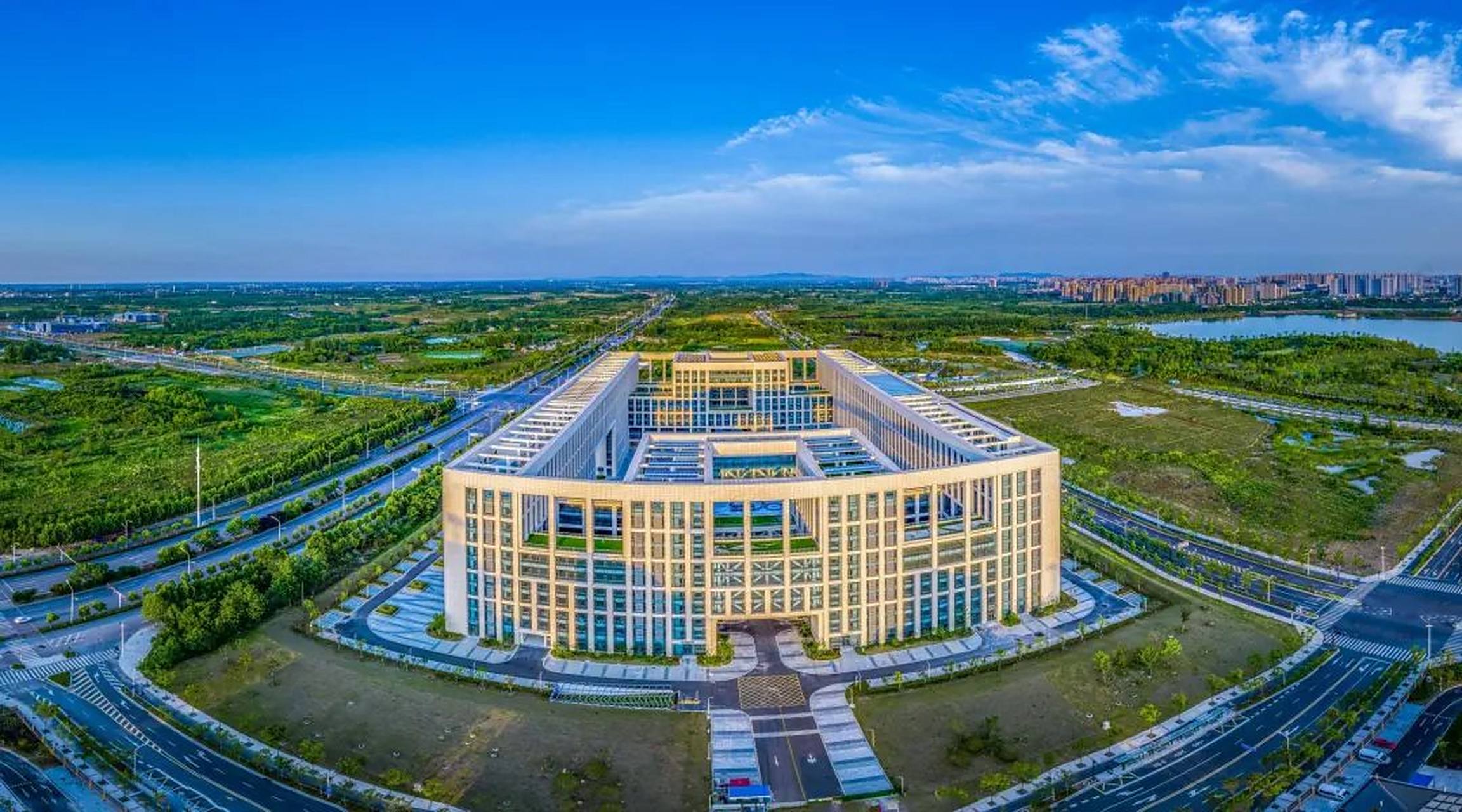 【资讯】北航合肥创新研究院又有新动作  4月24日上午,北航合肥创新