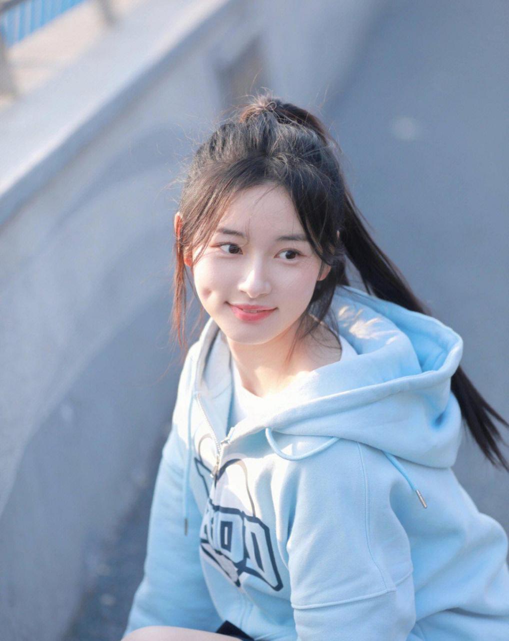 清秀少女,初恋感长相